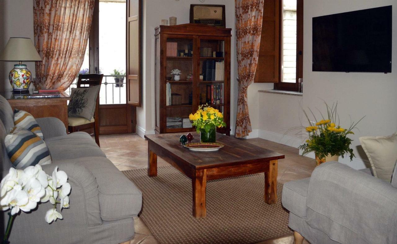 Donna Chiara Bed & Breakfast Nusco Exterior photo